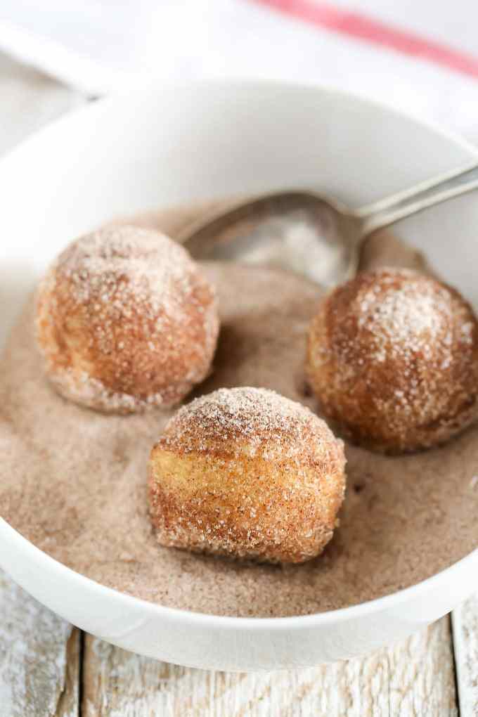 These Baked Cinnamon Sugar Donut Holes are easy to make and perfect for breakfast!