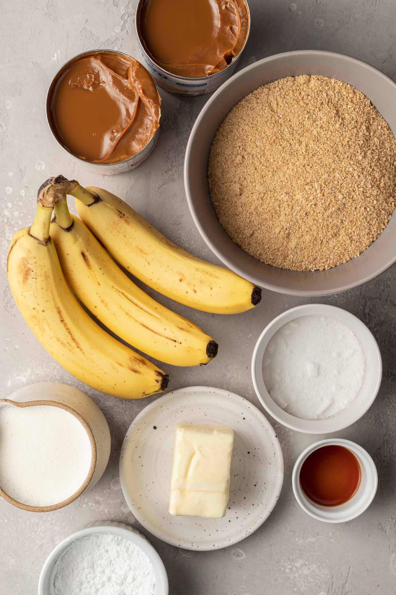 An overhead view of what's in banoffee pie. 