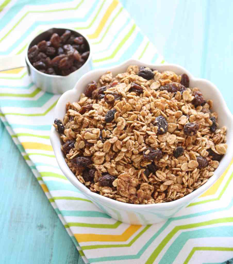 Cinnamon Raisin Granola