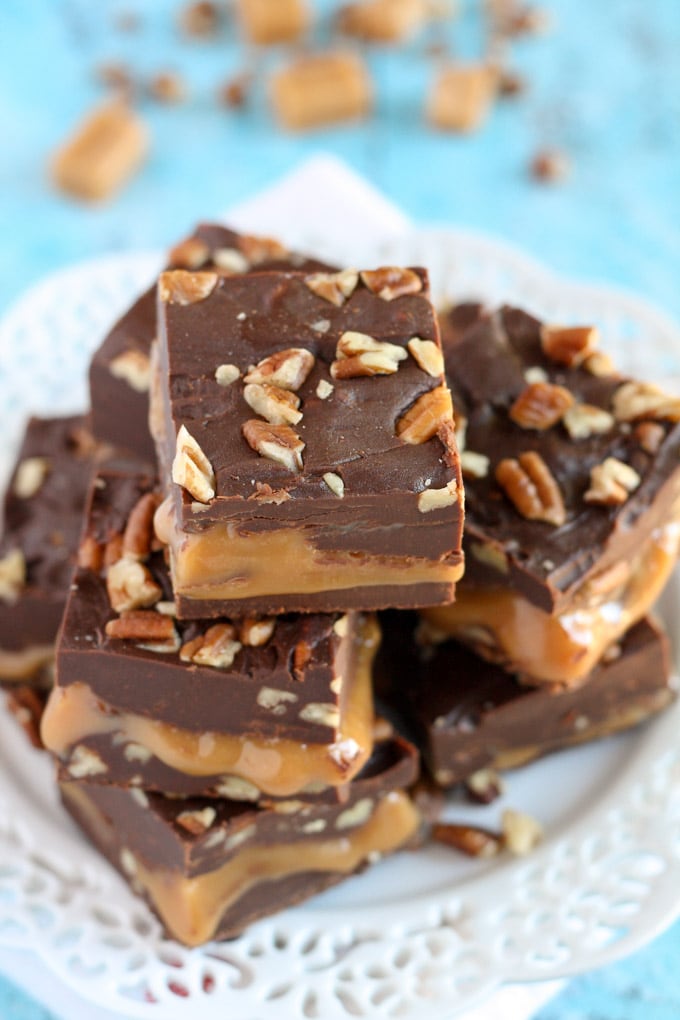 An easy chocolate fudge recipe with a caramel center and chopped pecans. Everyone will love this Turtle Fudge!